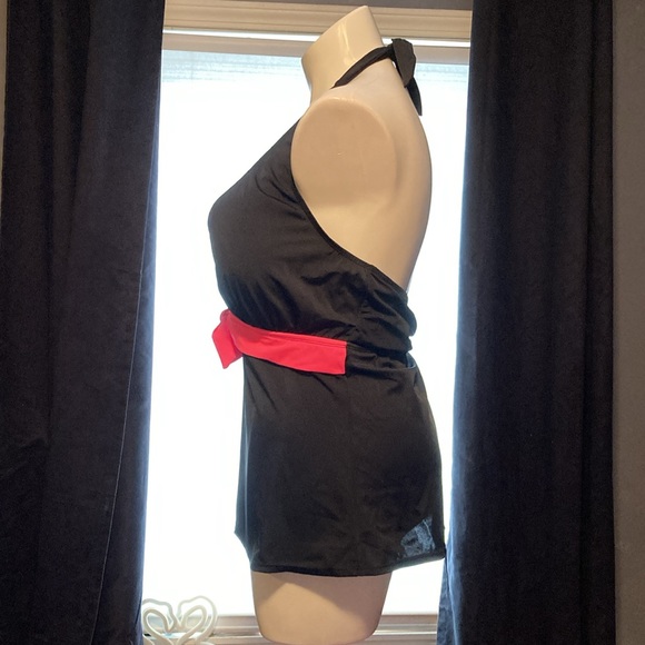 Shore Club adjustable tie halter padded tankini top with pink trim size 20 - Picture 3 of 5